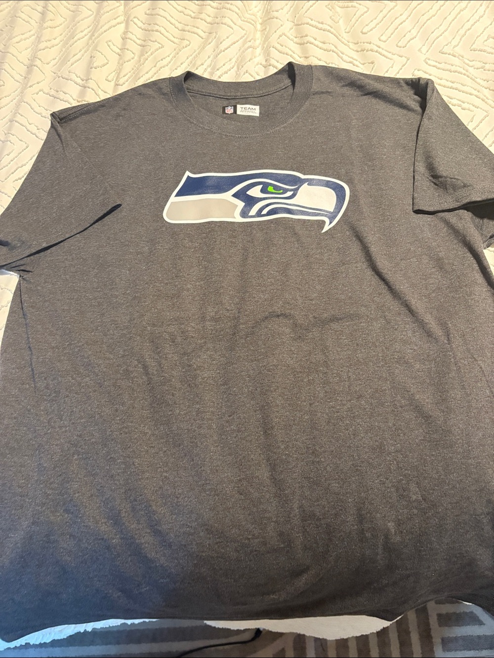 NFL Gray Seahawks Logo Short Sleeve Tee NWOT